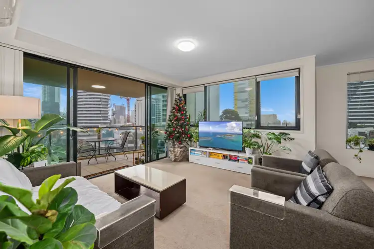 2685-2689 Gold Coast Highway