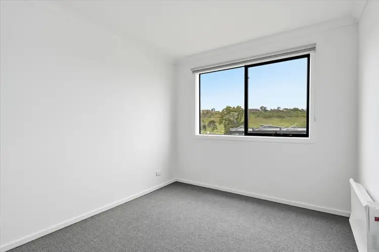 Fifth view of Homely house listing, 7 Fulham Circuit, Bacchus Marsh VIC 3340