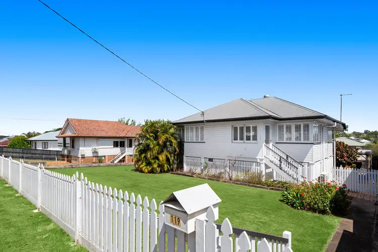 119 Broadwater Road, Mount Gravatt East QLD 4122