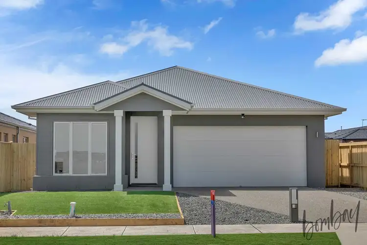 27 Mannagum Drive, Beveridge VIC 3753