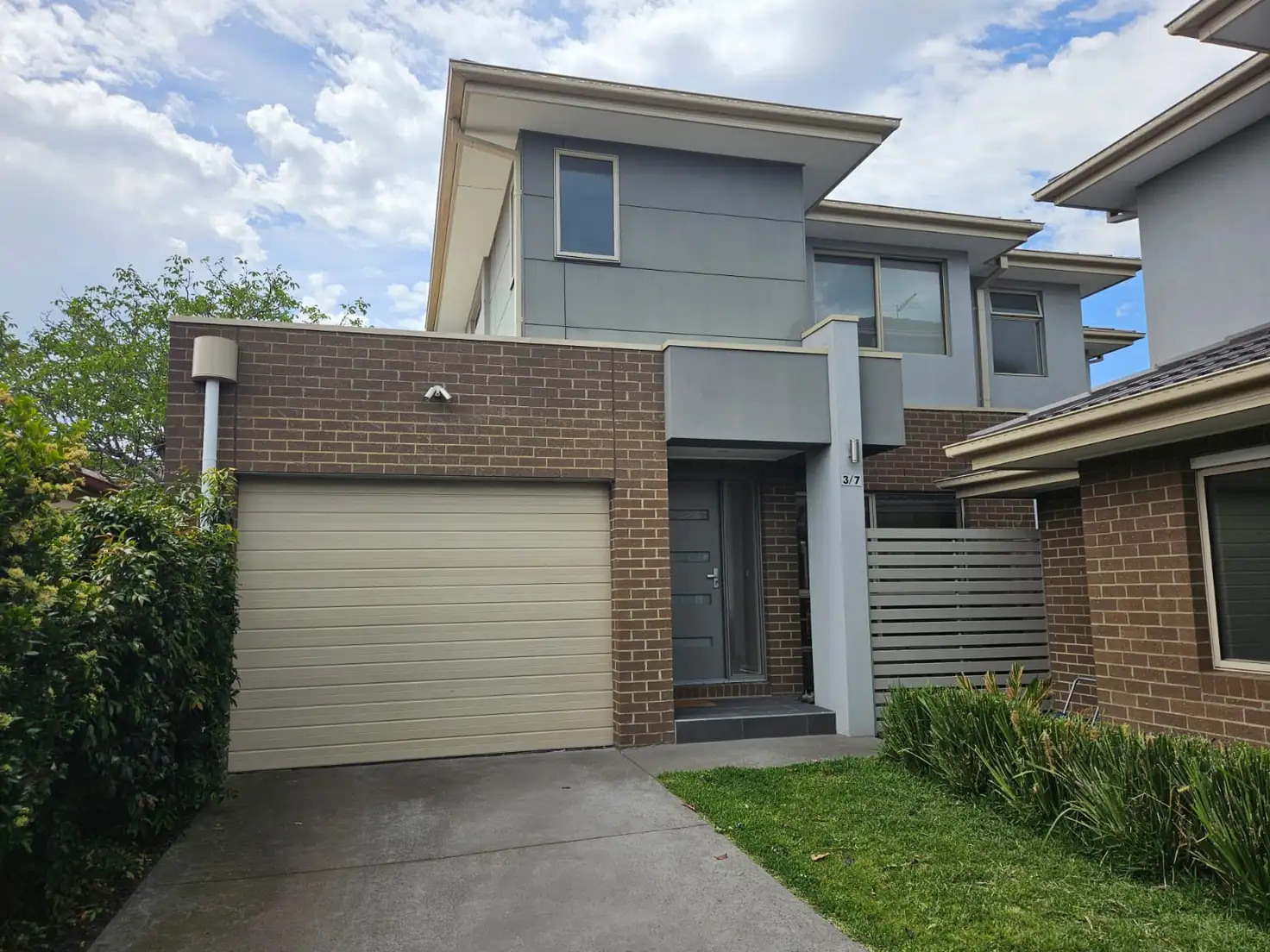 Main view of Homely townhouse listing, 3/7 Holland Court, Oakleigh VIC 3166
