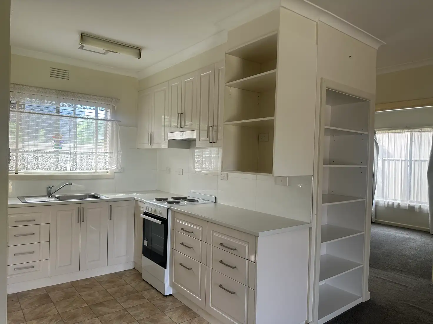 Main view of Homely unit listing, 2/2 Coster Street, Benalla VIC 3672