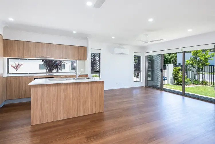 Fifth view of Homely townhouse listing, 2/38 Ormskirk Street, Calamvale QLD 4116