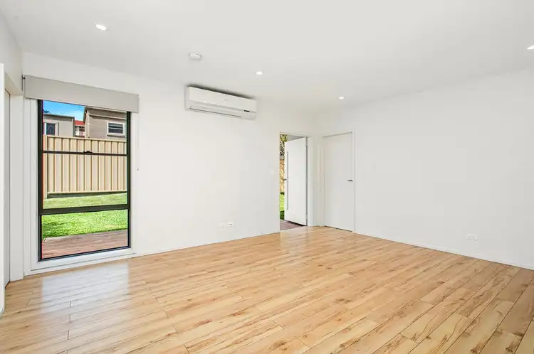 Third view of Homely unit listing, 12A Urunga Parade, Wollongong NSW 2500