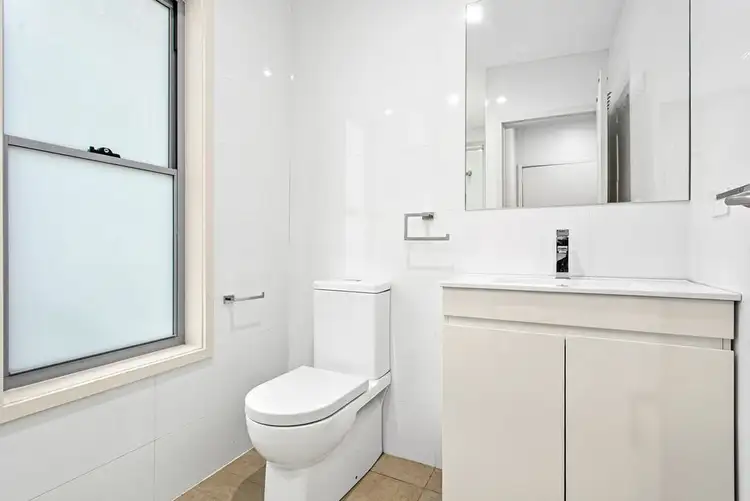 Fourth view of Homely unit listing, 12A Urunga Parade, Wollongong NSW 2500