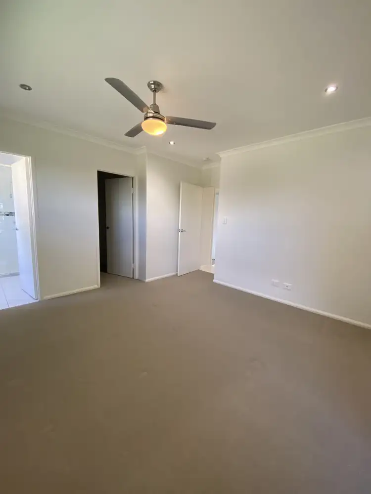 Fifth view of Homely semi-detached listing, A/17 Morgan Place, Emerald QLD 4720