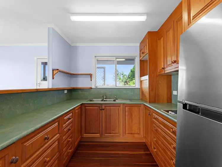 Fifth view of Homely house listing, 25 Flinders Street, Point Vernon QLD 4655