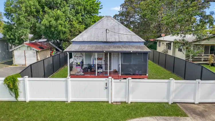 80 Woodford Street, One Mile QLD 4305