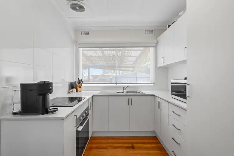 Fourth view of Homely house listing, 33 Kitchener Street, Broadmeadows VIC 3047