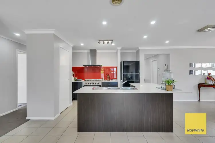 Fourth view of Homely house listing, 17 Solitaire Way, Tarneit VIC 3029