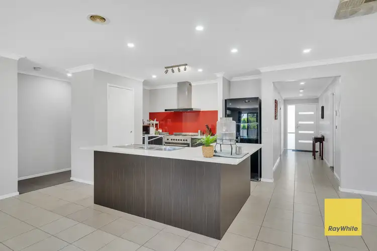 Fifth view of Homely house listing, 17 Solitaire Way, Tarneit VIC 3029