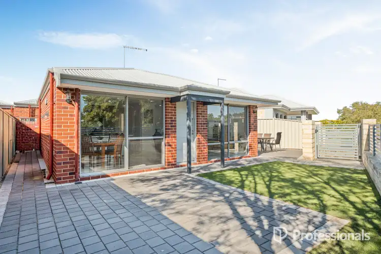 16A Fresh Lane, Craigie WA 6025