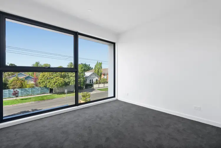 Fifth view of Homely townhouse listing, 1/39 Lees Street, Mckinnon VIC 3204