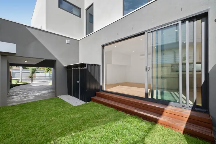 Fifth view of Homely townhouse listing, 2/39 Lees Street, Mckinnon VIC 3204