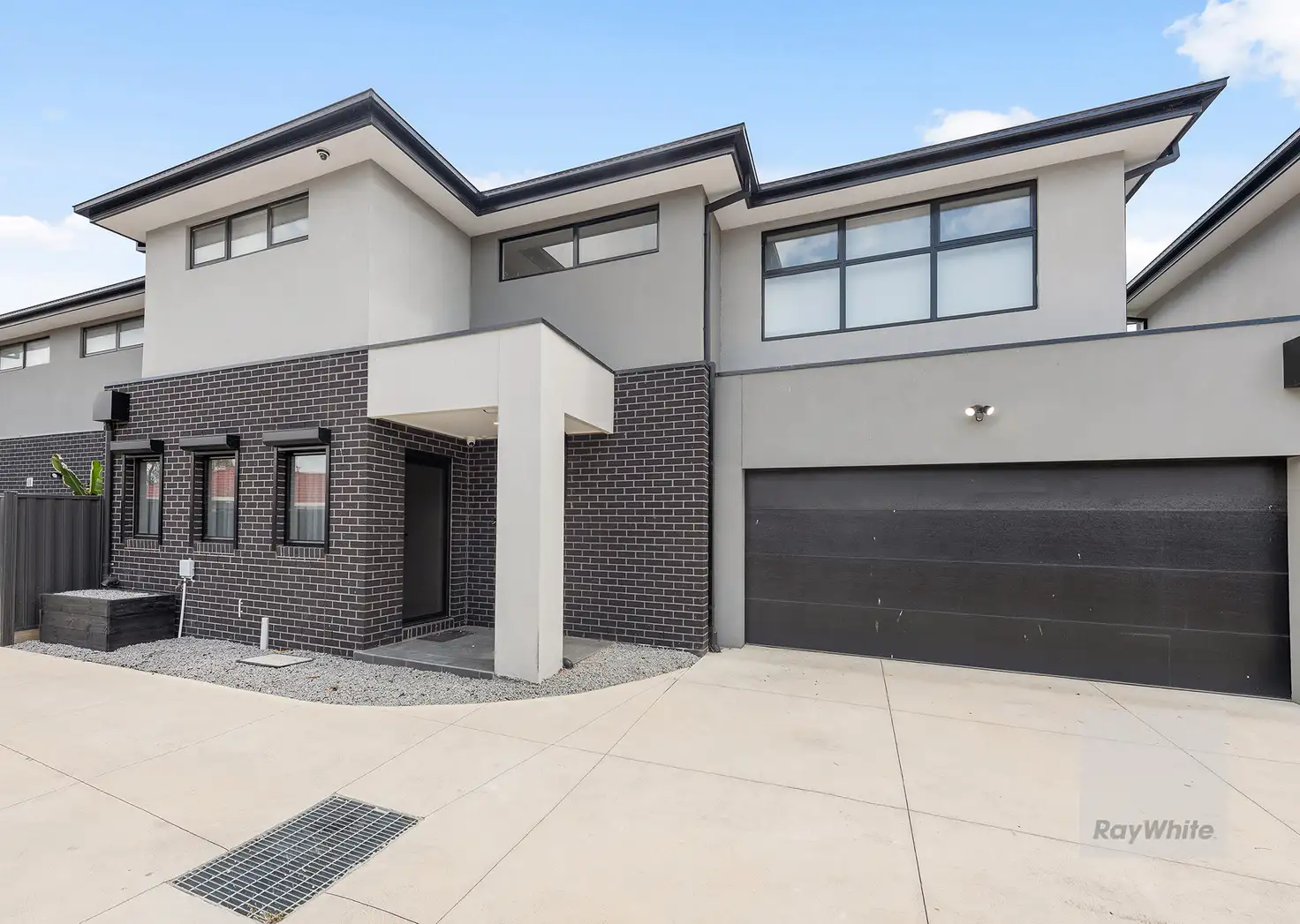 Main view of Homely house listing, 2/4 Buckingham Street, Sydenham VIC 3037