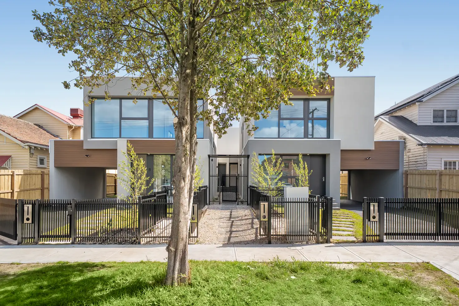 Main view of Homely townhouse listing, 3/39 Lees Street, Mckinnon VIC 3204