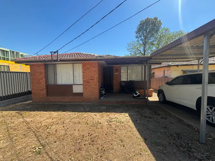 43 Kenyons Road, Merrylands NSW 2160