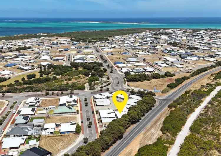 15/5 Moonlight Cres, Jurien Bay WA 6516