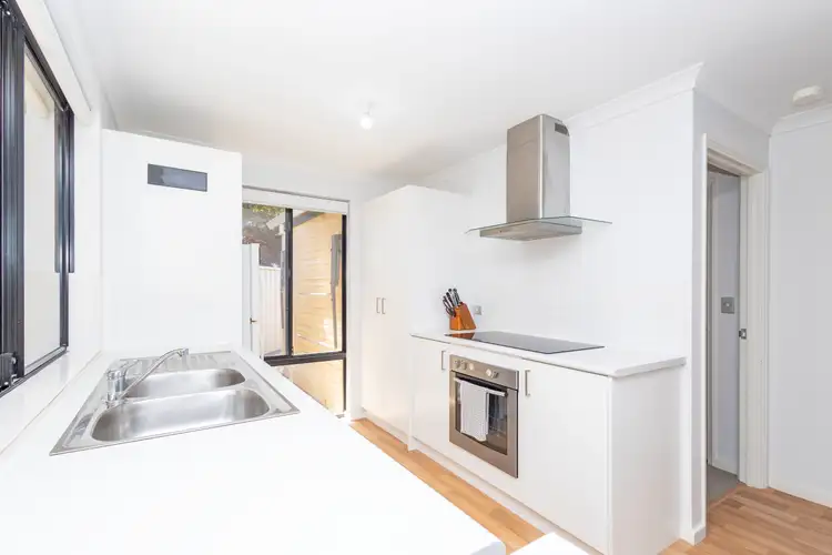 Fifth view of Homely house listing, 15/5 Moonlight Cres, Jurien Bay WA 6516