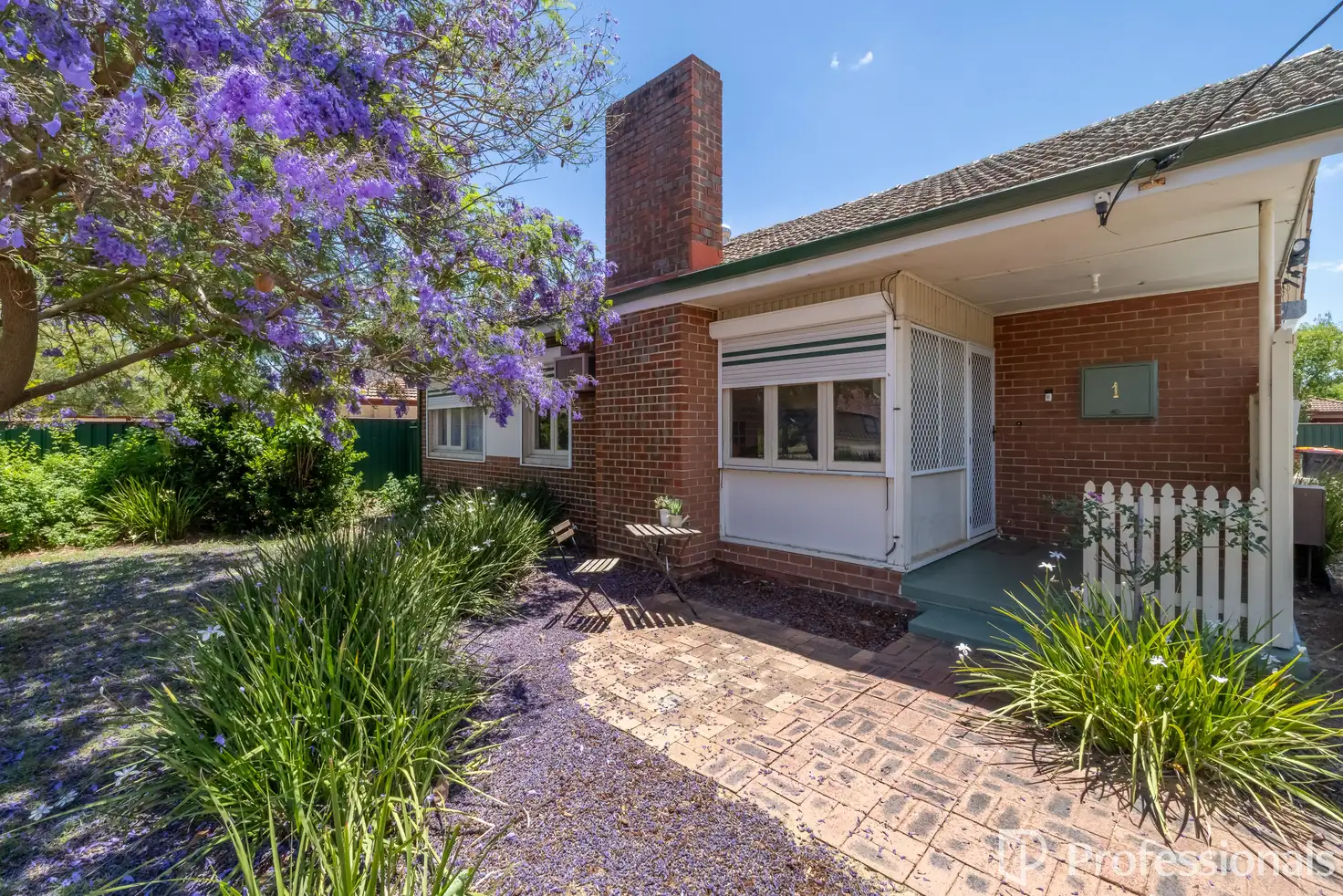 Main view of Homely house listing, 1/22 Locksley Avenue, Armadale WA 6112