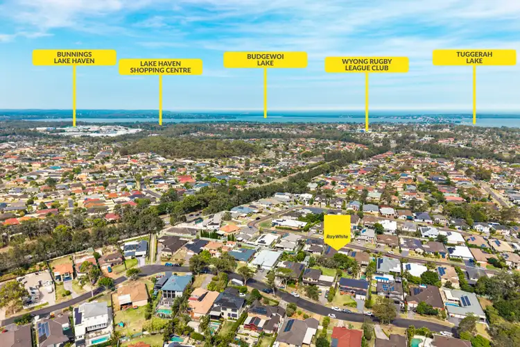Second view of Homely house listing, 18 Stan Johnson Drive, Hamlyn Terrace NSW 2259