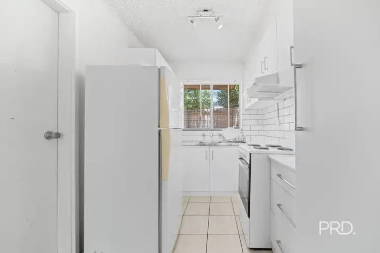 Fourth view of Homely unit listing, 13/189 Lake Albert Road, Kooringal NSW 2650