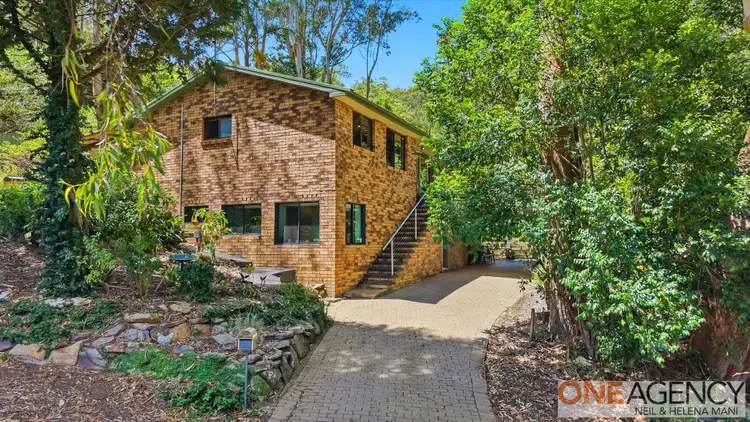 2 The Outlook, North Gosford NSW 2250