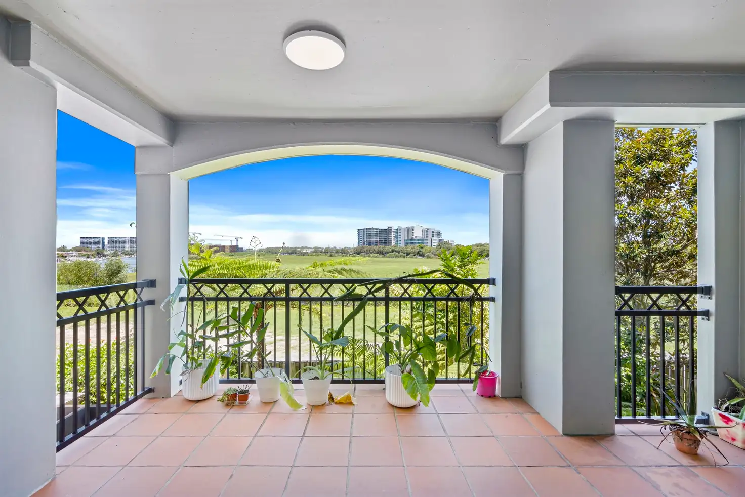 Main view of Homely apartment listing, 39/82-86 Limetree Parade, Runaway Bay QLD 4216