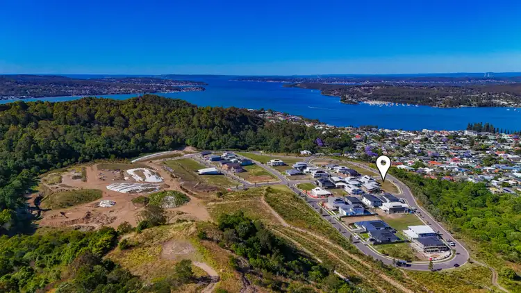 76 Bindalang Circuit, Speers Point NSW 2284