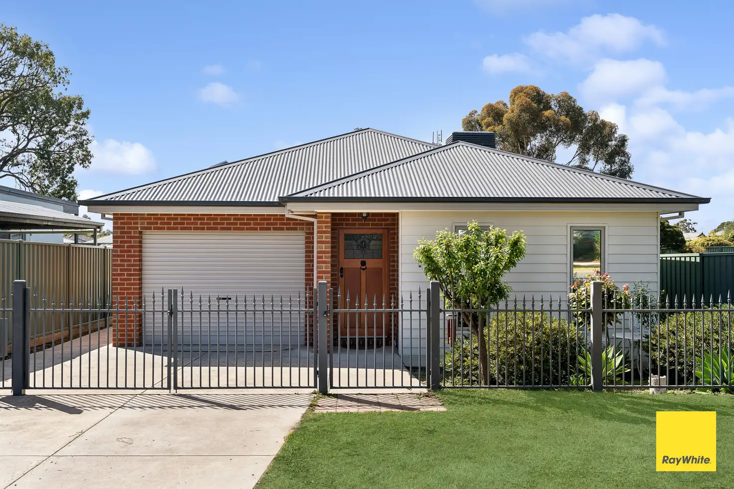 Main view of Homely house listing, 1/16 Leslie Street, Eaglehawk VIC 3556