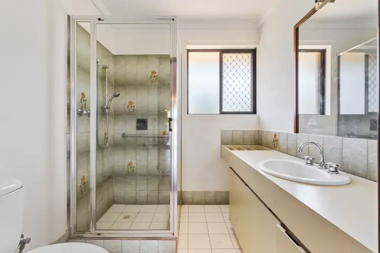 Fourth view of Homely house listing, 5 David Place, Dudley Park WA 6210