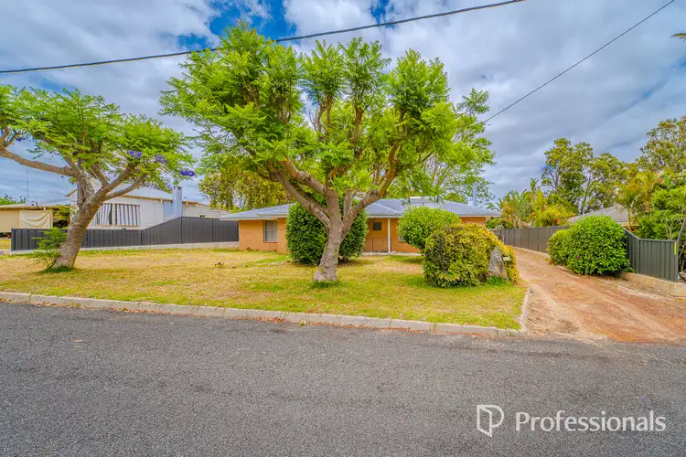 5 Logue Street, Waroona WA 6215
