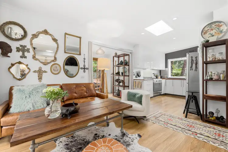 Fourth view of Homely house listing, 2 Grandview Crescent, Tecoma VIC 3160