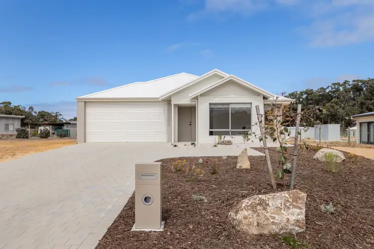 7 Tremandra Boulevard, Witchcliffe WA 6286