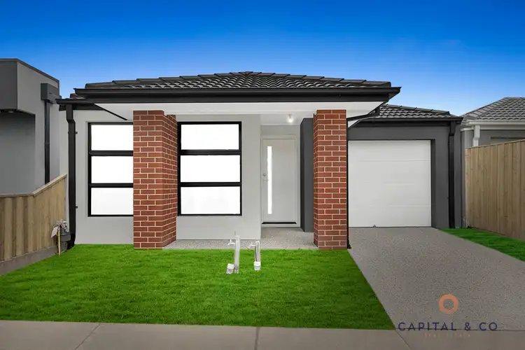 15 Paprika Parade, Mickleham VIC 3064