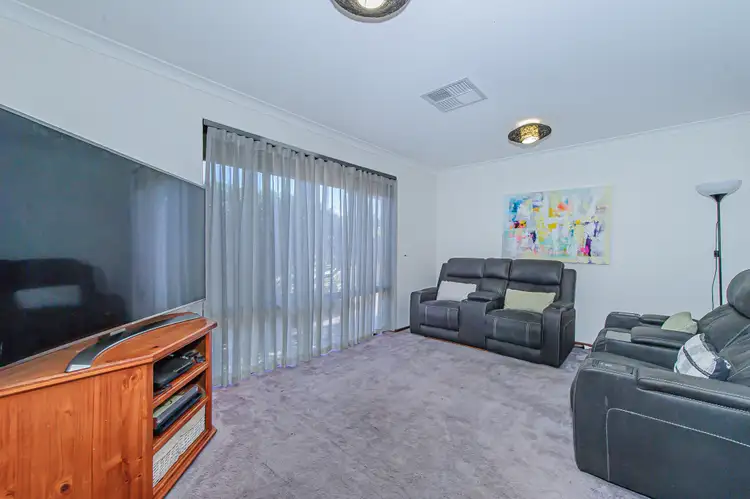 Seventh view of Homely house listing, 13 Argyll Close, Camillo WA 6111