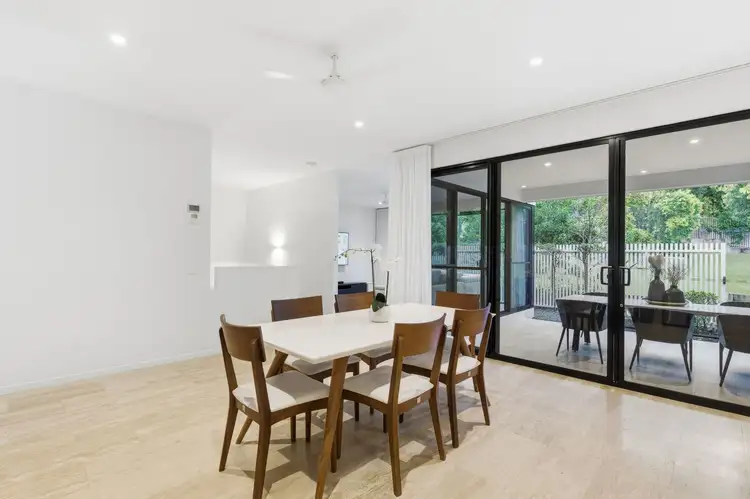 Fifth view of Homely house listing, 31/2 Brushbox Court, Chapel Hill QLD 4069