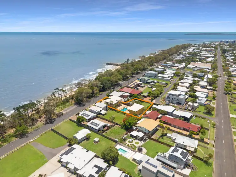 506 Esplanade, Urangan QLD 4655