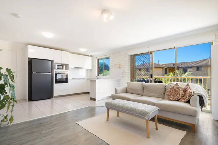 Second view of Homely unit listing, 6/44 Ocean Street, Mermaid Beach QLD 4218