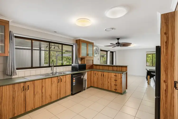 Sixth view of Homely house listing, 2 Bradton Court, Withcott QLD 4352