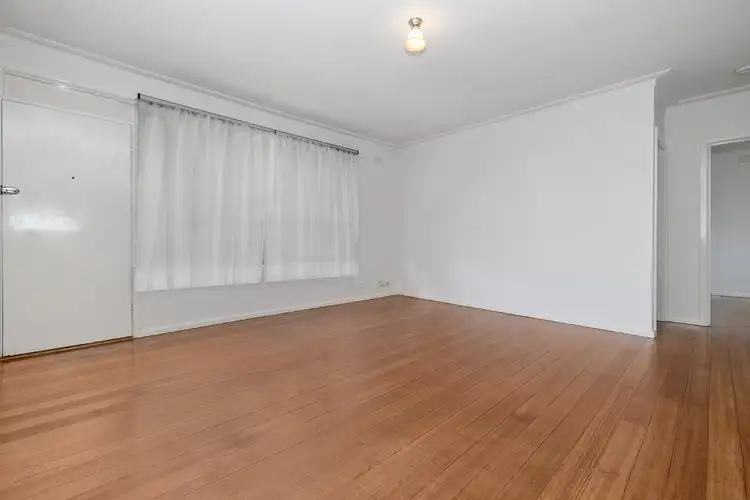 Third view of Homely unit listing, 2/5 Waterman Place, Frankston VIC 3199