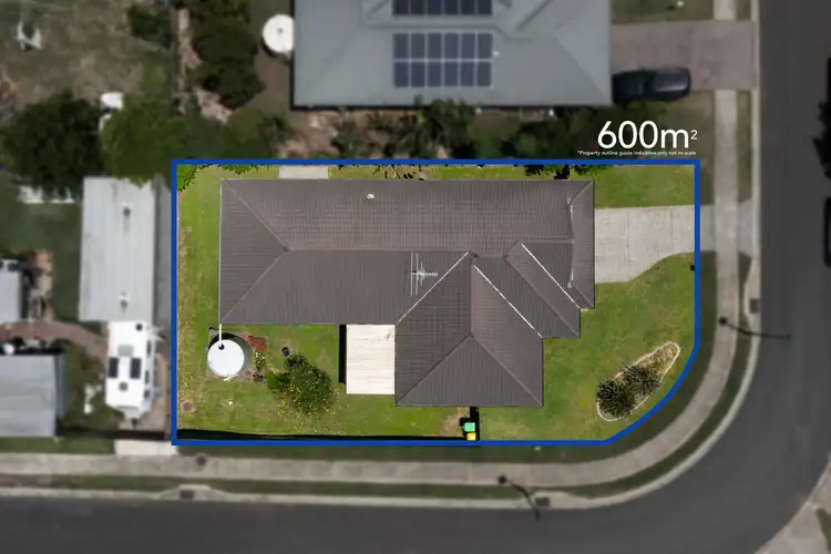 Second view of Homely house listing, 8 Walter Court, Leichhardt QLD 4305