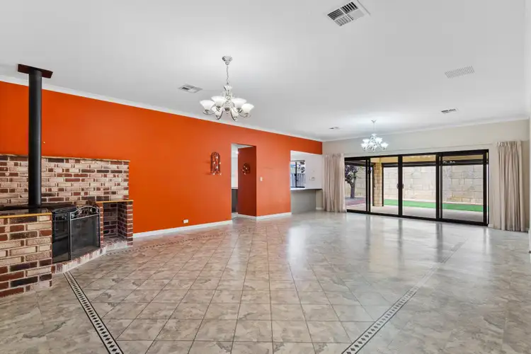 Seventh view of Homely house listing, 39 Waratah Circle, Halls Head WA 6210