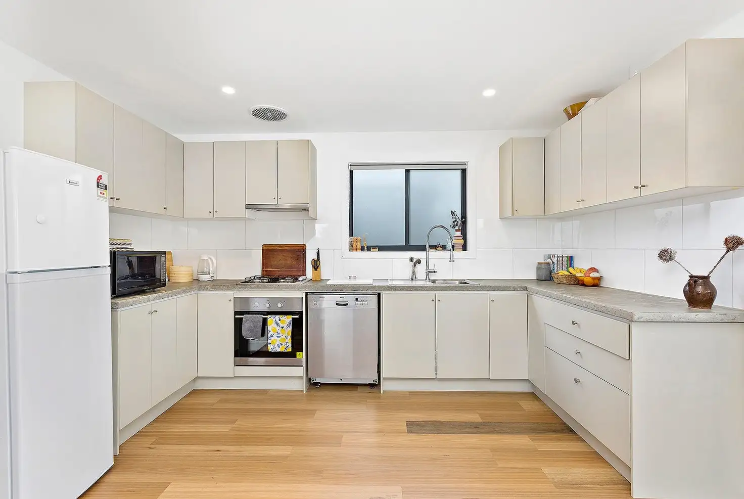 Main view of Homely flat listing, 218a Farmborough Rd, Farmborough Heights NSW 2526