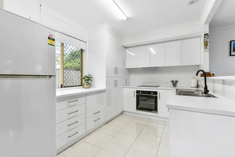 Third view of Homely unit listing, 1/2 Gabrielle Street, Kearneys Spring QLD 4350