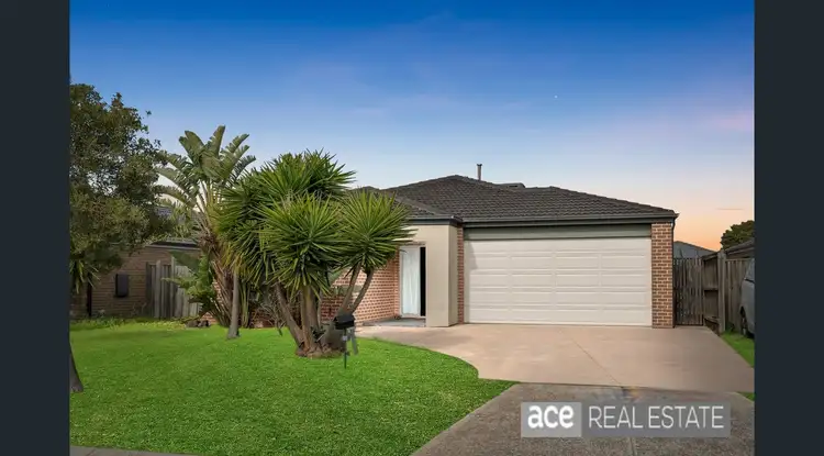Second view of Homely house listing, 25 Barmera Way, Truganina VIC 3029