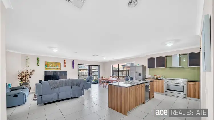 Fourth view of Homely house listing, 25 Barmera Way, Truganina VIC 3029