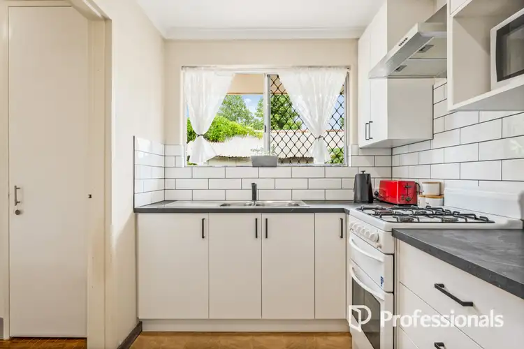 Fifth view of Homely villa listing, 9/104 Flinders Street, Yokine WA 6060