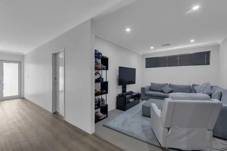 Second view of Homely house listing, 4 Enkindle Loop, Baldivis WA 6171