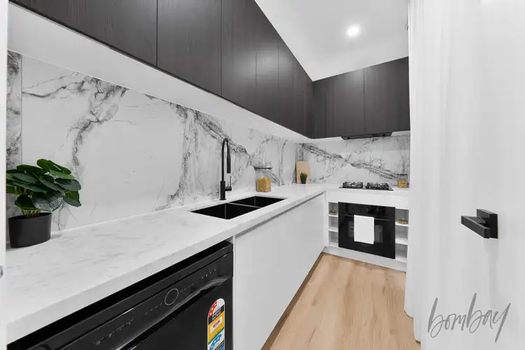 Seventh view of Homely house listing, 19 Persimmon Road, Craigieburn VIC 3064